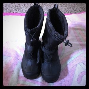 Boys snow boots